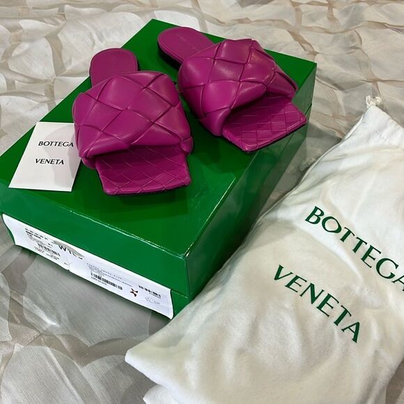 Bottega Veneta Shoes - Bottega lido sandal